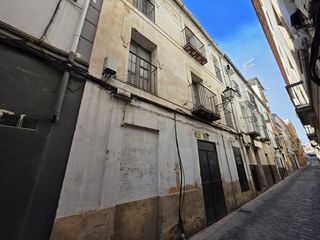 Xalet a Miralvalle - Av. Virgen del Puerto - La Data. Casa unifamiliar en venta en centro  plasencia cáceres