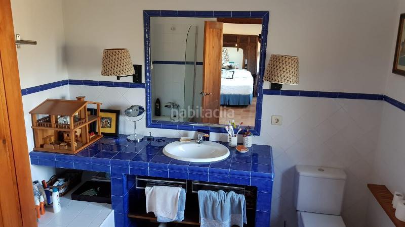 Foto 458cbdc5-e70f-4894-a900-9be9302eff42. Chalet casa unifamiliar en venta en a un kilómetro del centro cáceres en Valverde del Fresno