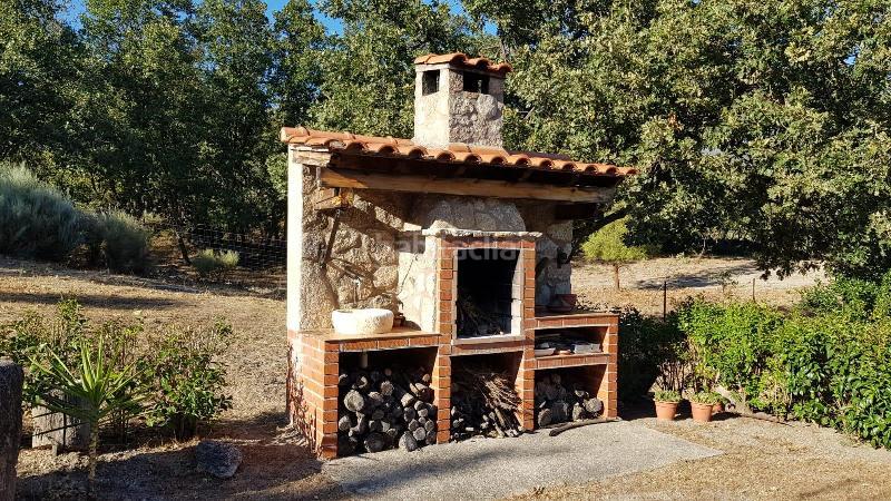 Foto f380ba77-e0c3-40ff-b6a8-76230ab58cbd. Chalet casa unifamiliar en venta en a un kilómetro del centro cáceres en Valverde del Fresno