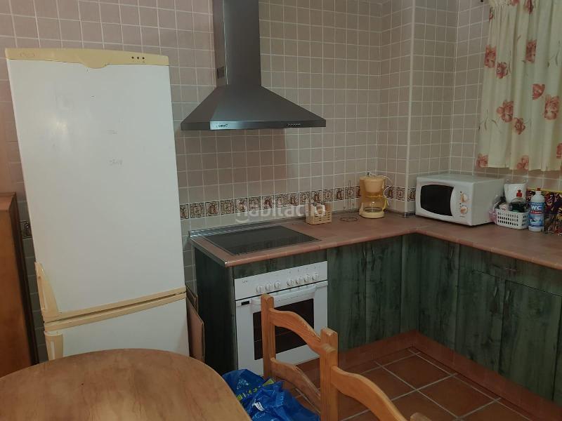 Foto 84aefc7c-7bff-4d13-b54e-53acfce4bc87. Apartamento  en venta en carretera cáceres en Ladrillar