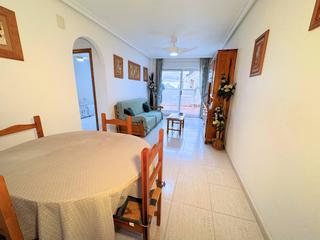 Pis en El Molino. Se vende tico en torrevieja con garaje incluido