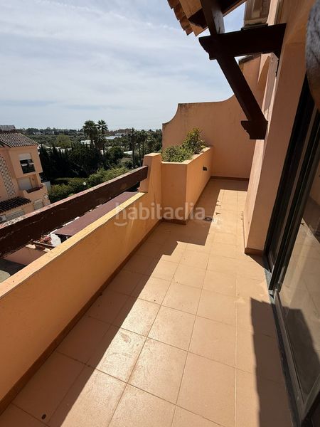 Foto 6eb8395f-a356-48de-8180-a3a47670f647. Pis amb aparcament piscina a Bel - Air Estepona