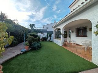 Chalet  Calle astro. Espectacular chalet independiente en puerto de la torre