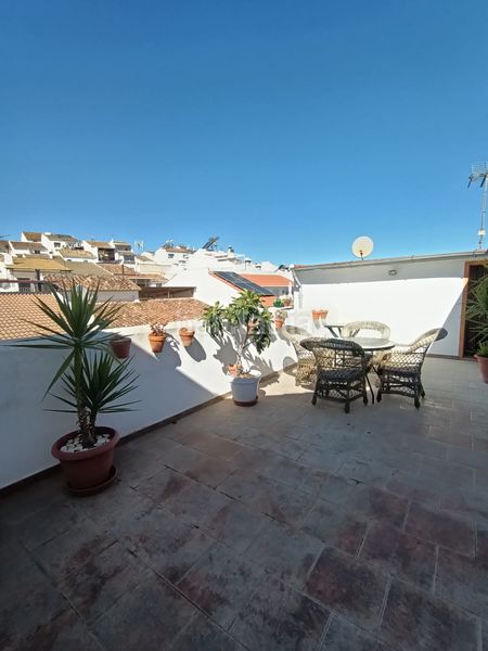 Foto 23a8216d-1154-4f0f-918d-faf56b0bfbfb. Casa amb xemeneia a Ardales