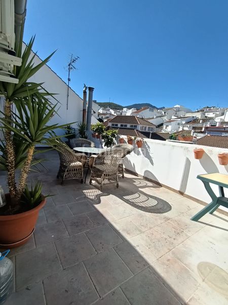 Foto d9b38514-eced-4aa5-beab-5a495240ef37. Casa amb xemeneia a Ardales