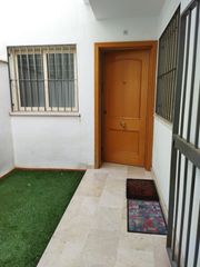 Flat in Calle Biedmas