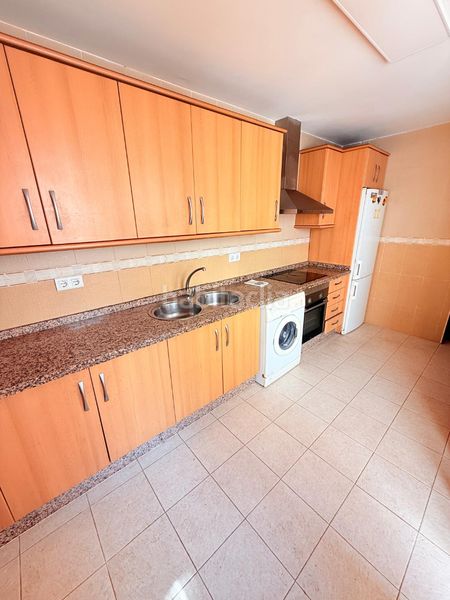 Foto 812e80c6-d0e8-4144-8df1-9978de805060. Casa adossada amb xemeneia aparcament a Ardales
