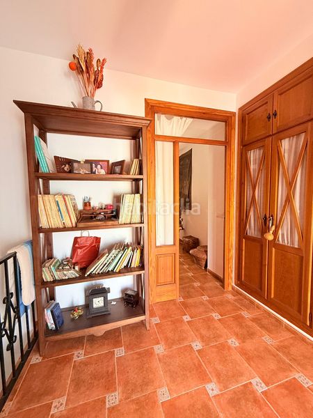 Foto 004d2ffb-4207-4ed3-93e0-91c014ea5b35. Casa adossada a Álora