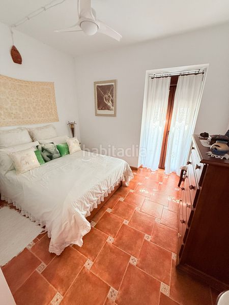 Foto 1698c549-8233-415c-932b-30b7a2cd641d. Casa adossada a Álora