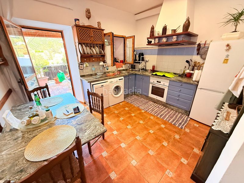Foto e20d8dcf-c393-4074-8e1f-864289435583. Casa adossada a Álora