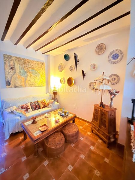 Foto f4ada06e-519d-46d6-ad58-2d21d9314088. Casa adossada a Álora