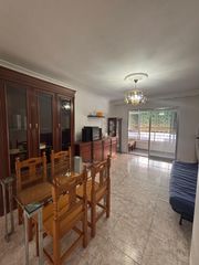 Piso  Calle diego de vergara. Excelente oportunidad cómo inversión o vivienda en bailen-mirafl
