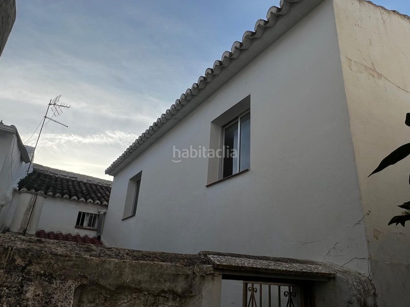 Foto dcbc047c-c8d2-4944-8fac-ddd76302fbd0. Casa adossada a Ardales