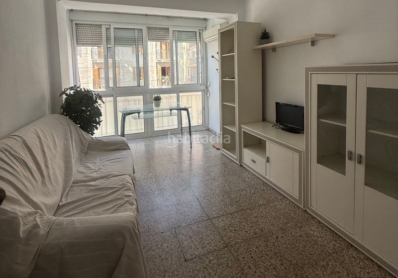 Foto f661e002-cfdc-4f27-badf-452a4c0a41ed. Flat in Suárez Málaga