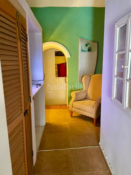Foto e02d0948-349d-4605-b42c-2a7442c68350. Casa adossada a Álora