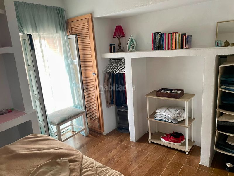 Foto f7a7ea61-572e-4f1c-9f3f-95d1c149e946. Casa adossada a Álora