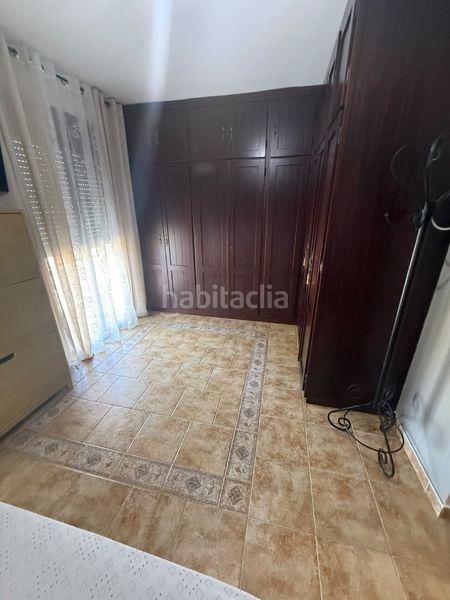 Foto cb533cc7-e6d8-4d89-9926-0c38c833ba2a. Casa adossada amb aparcament piscina a Álora