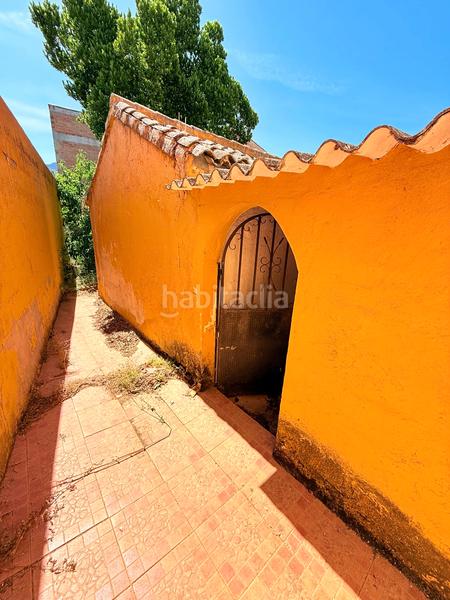 Foto b0a29412-df5a-42fa-ba1c-8931d78b42ca. Masia amb xemeneia aparcament a Archidona