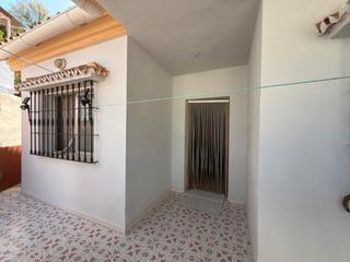 Casa  Calle toros de guisando. Excelente oportunidad para vivir o invertir en pedregalejo alto