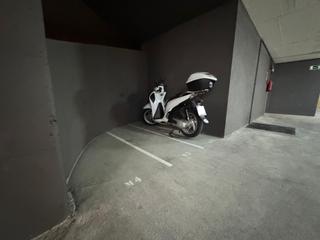 Parking coche  Jaume balmes