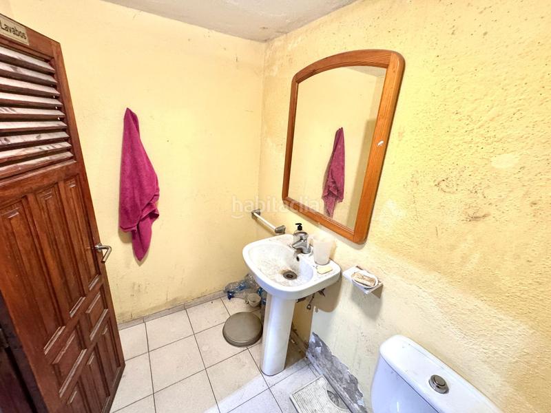 Foto e6c5d606-1bfa-4103-ab11-9c0f0b55fb88. Casa adosada  de 3 plantas en sant narcís con amplias terrazas y 4 habitaciones en Girona
