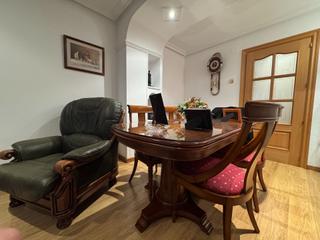Appartement  Castell de solterra. Increíble piso en montilivi, girona