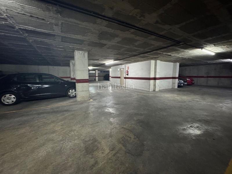 Foto 52b16e4f-37c6-48e3-9a2f-3ff28f3e1729. Autoparkplatz in La Devesa Girona