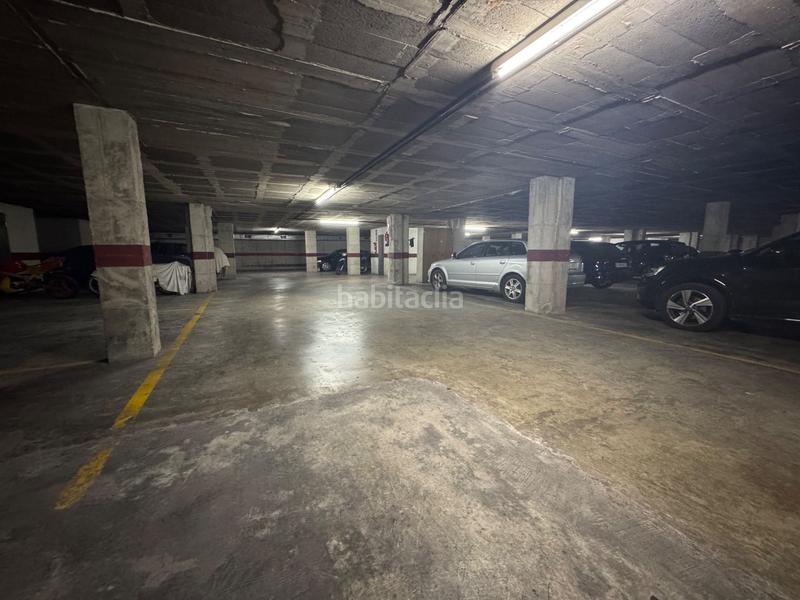 Foto 5c9b96fc-9520-4986-8dfc-1542906aadb3. Parking voiture dans La Devesa Girona