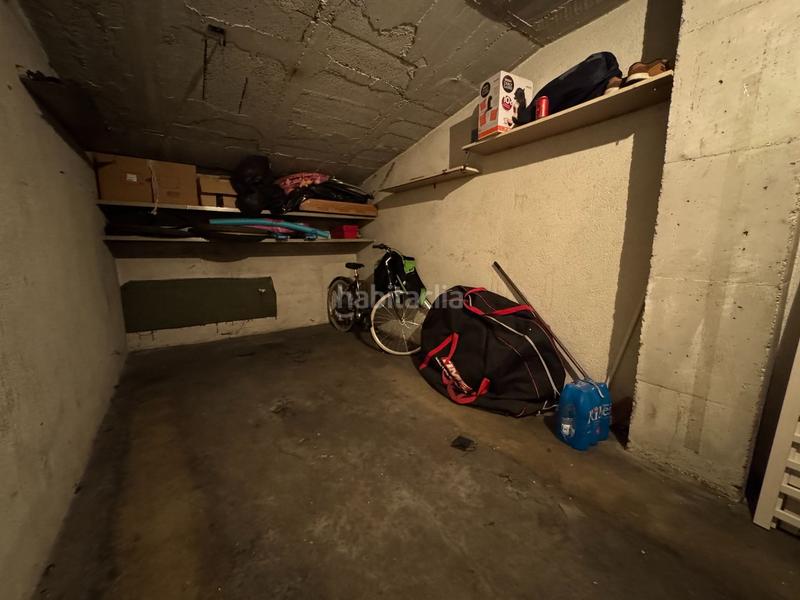 Foto 043f8c75-d350-43e8-9565-cad86eed5f12. Aparcament cotxe a Veïnat Salt