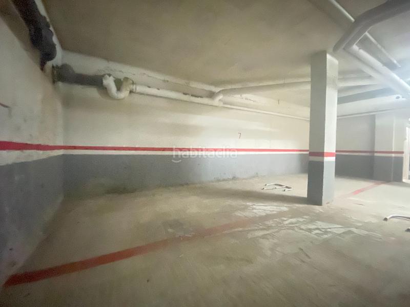 Foto e3b1bc37-0518-4c26-af65-68e5fdb5b158. Aparcament cotxe a Eixample Sud-Migdia Girona