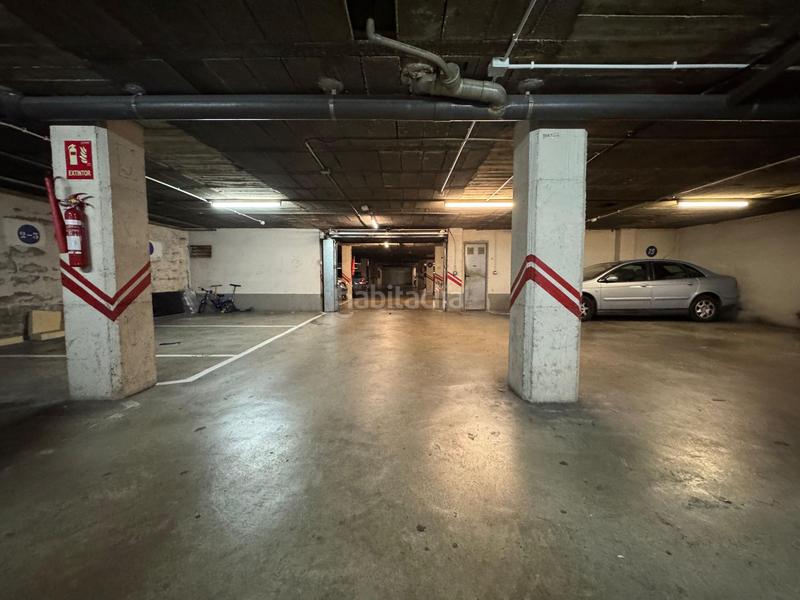 Foto d3d99041-17c7-4b89-a7ea-d4e7ac4afaf2. Autoparkplatz in Veïnat Salt