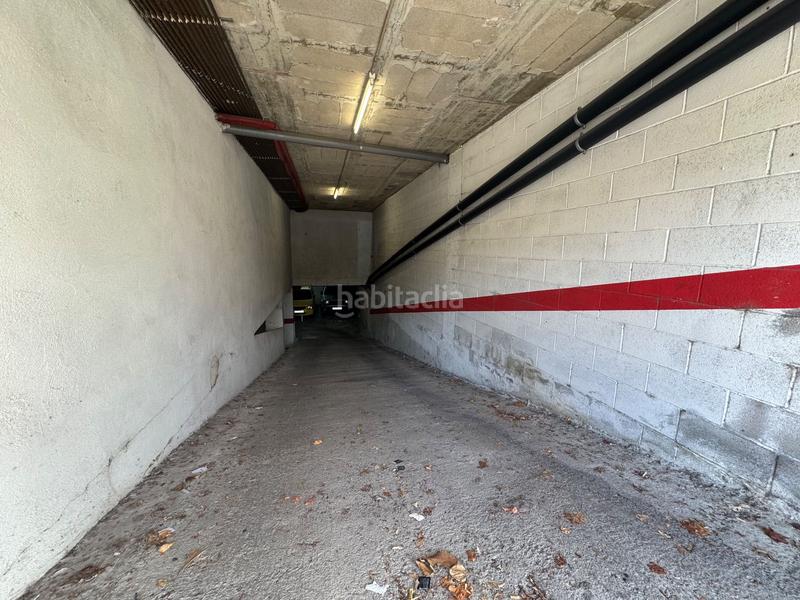 Foto 7a39e1b8-e66e-4174-84dc-b9e817ff41d9. Autoparkplatz in Sant Narcis Girona