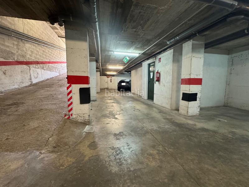 Foto 0686aad1-eb8e-4297-af6f-9f9671ed3fb3. Car parking in Sant Narcis Girona