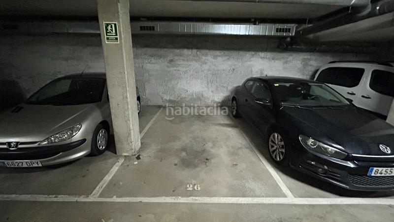 Foto 0eb35201-385b-449b-90f1-84b7f879b9e0. Car parking in Santa Eugenia Girona