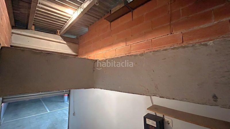 Foto 86b64ce0-265b-4e47-8536-e02ae2a1b82b. Posto auto in Centre Salt
