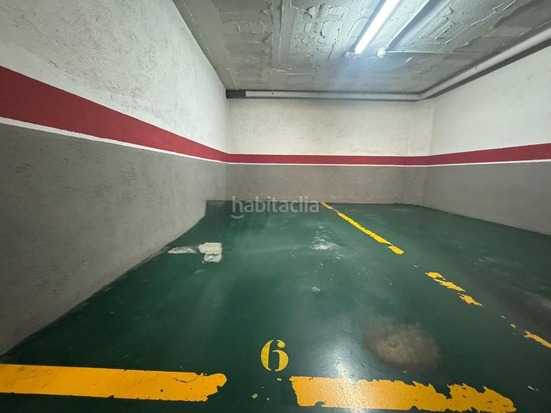 Foto 786277ac-c4d4-4bd0-b98c-bfe2989932aa. Aparcament cotxe a Eixample Sud-Migdia Girona