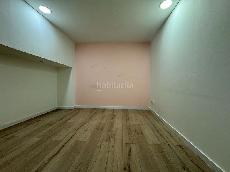 Foto fbf15f53-b2a7-443e-8b66-18551a720030. Local comercial en La Devesa Girona