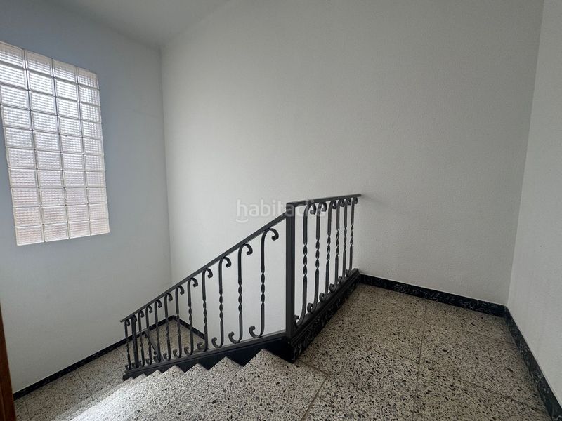 Foto fdb2ab38-3feb-4a1e-9e98-6c6e32592e28. Casa adosada en Olot