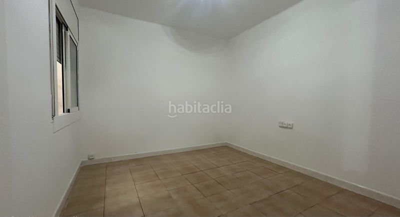 Foto a9223945-3c87-4b2a-9dcb-f09d3d3c9542. Pis a Sant Narcis Girona