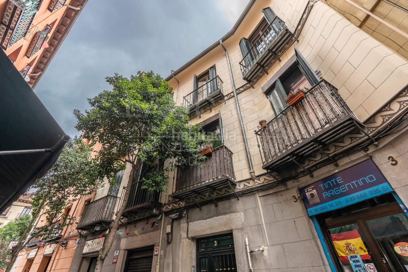 Foto fa3ecea8-89a5-4aac-8bab-c7486559a13a. Pis a Palacio Madrid