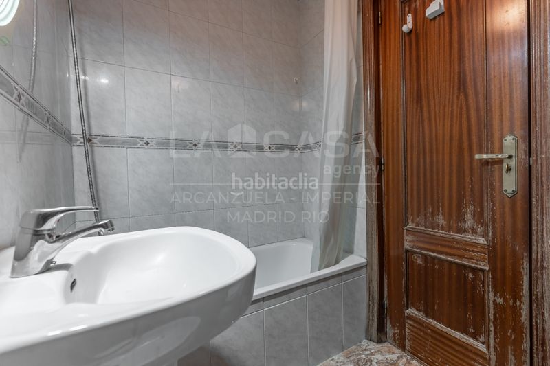 Foto 207b2b7e-d027-4672-8c76-5881f81f6f88. Pis a Palacio Madrid