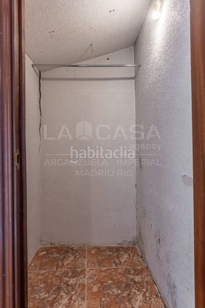 Foto 2631f56f-b8f3-484e-a09d-2a8ff40a2f1a. Pis a Palacio Madrid