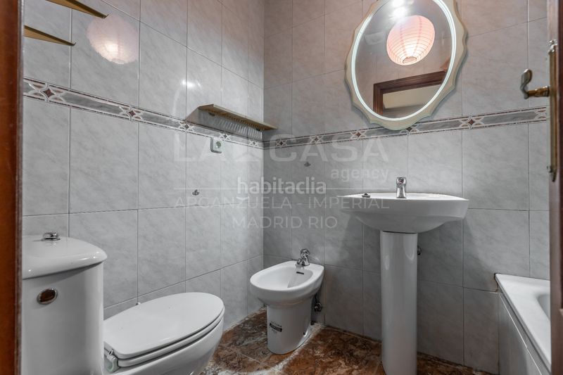 Foto 6e0657a3-35a3-4e2c-9b1a-92e2315e7a38. Pis a Palacio Madrid