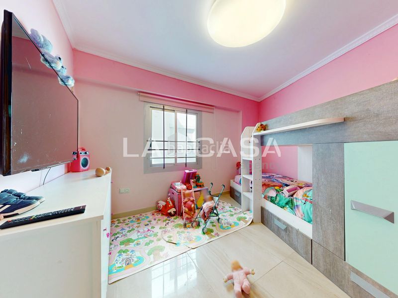 Foto 8a7f9fe3-49ab-4853-b4b3-4ec545d2ca46. Pis a Alfafar
