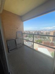 Piso en Avinguda de l'Institut Obrer de València