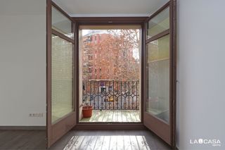 Flat  Avinguda del paral·lel. ??? ¡luminoso piso reformado, listo para entrar a vivir! ??