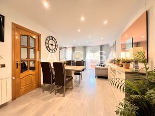 Pis  Carrer de saturn. Piso en venta en calle de saturn