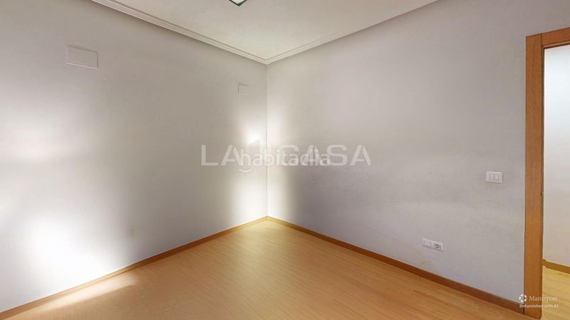 Foto 3f4ab550-dffb-4fe0-aa9a-a71ea4928d60. Pis amb aparcament a Aiora Valencia