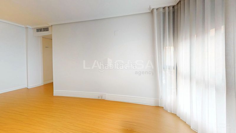 Foto 713ab0f3-b66c-4162-8d0d-bfb1731b1bfd. Pis amb aparcament a Aiora Valencia