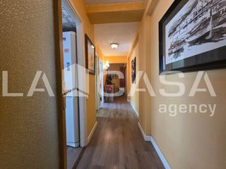 Pis  Carrer de julián besteiro. Piso carrer de julián besteiro, barcelona piso con 4 habitacione